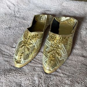 Tunisian gold flats
